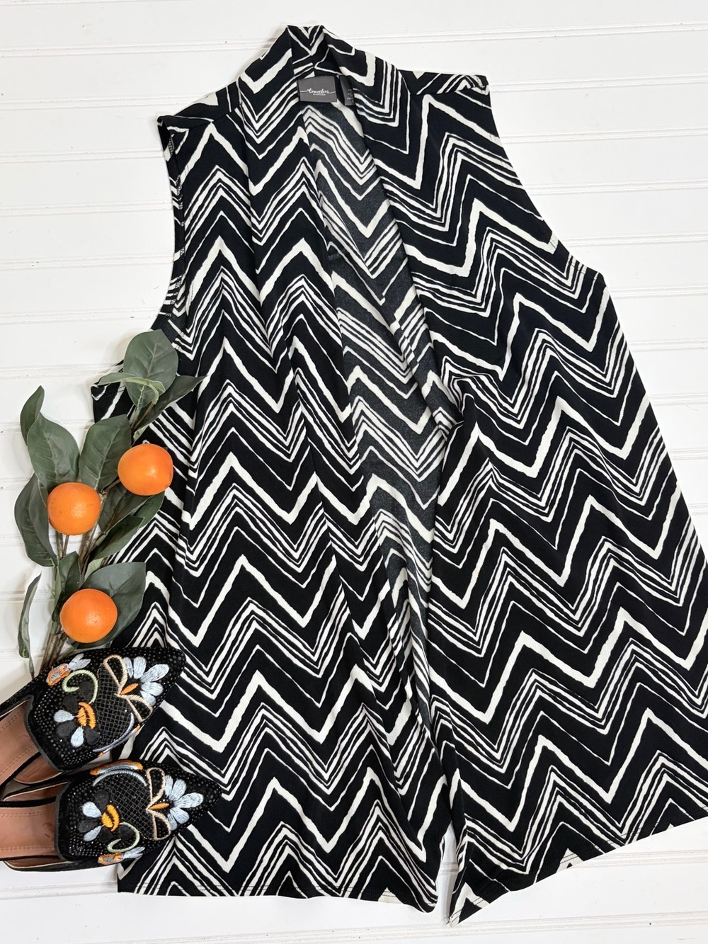 Chico’s Travelers Chevron Open Front Vest